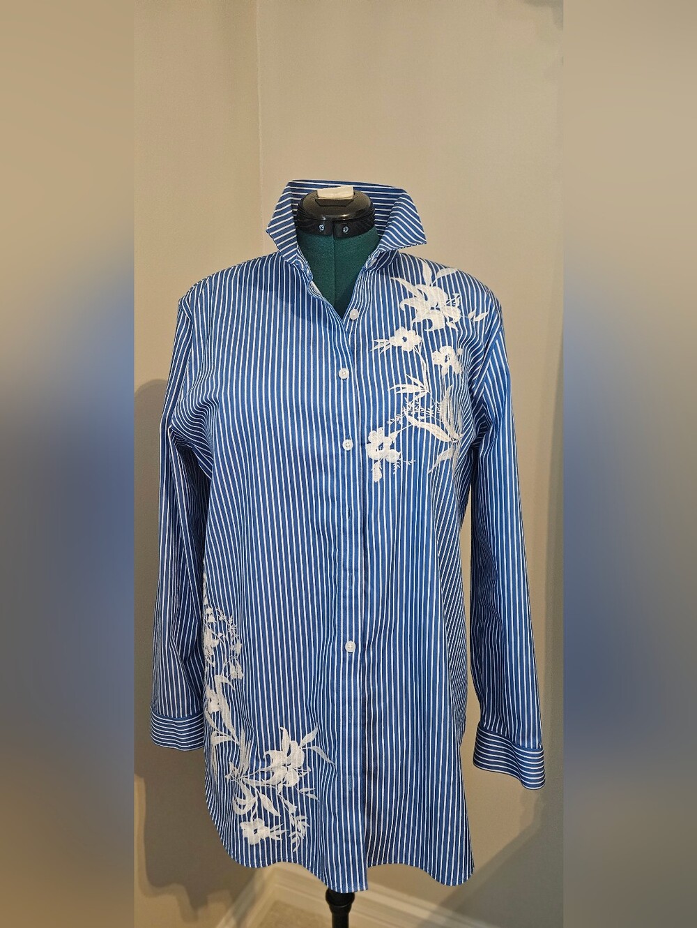 Chico's Blue and White Striped Floral-Embroidered Button Shirt Like New!